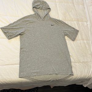 Nike DriFit Men’s Short Sleeve Hoodie